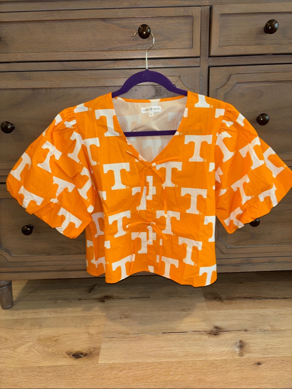 Tennessee Vols The Poplin Puff Sleeve Tie Top Stewart Simmons NWT Gameday UT $96